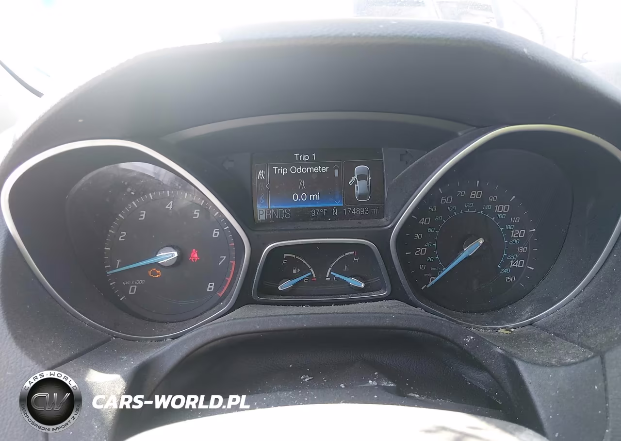 2012 Ford Focus Titanium VIN:1FAHP3N29CL342694 - 7