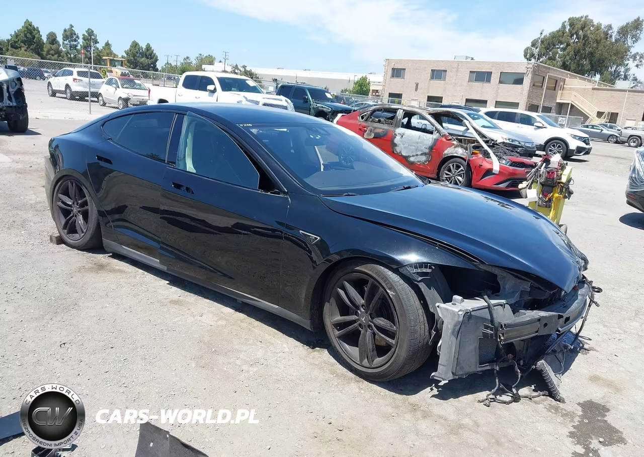2014 Tesla Model S P85