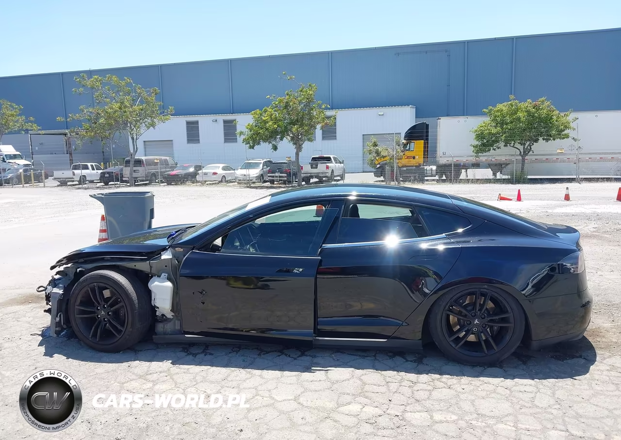 2014 Tesla Model S P85 VIN:5YJSA1H12EFP54115 - 14