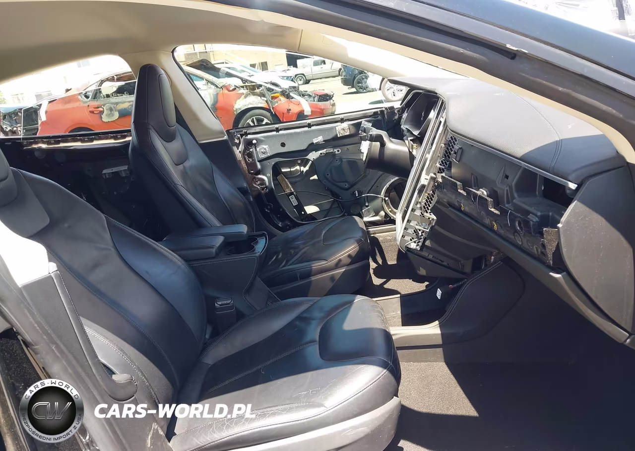 2014 Tesla Model S P85 VIN:5YJSA1H12EFP54115 - 5