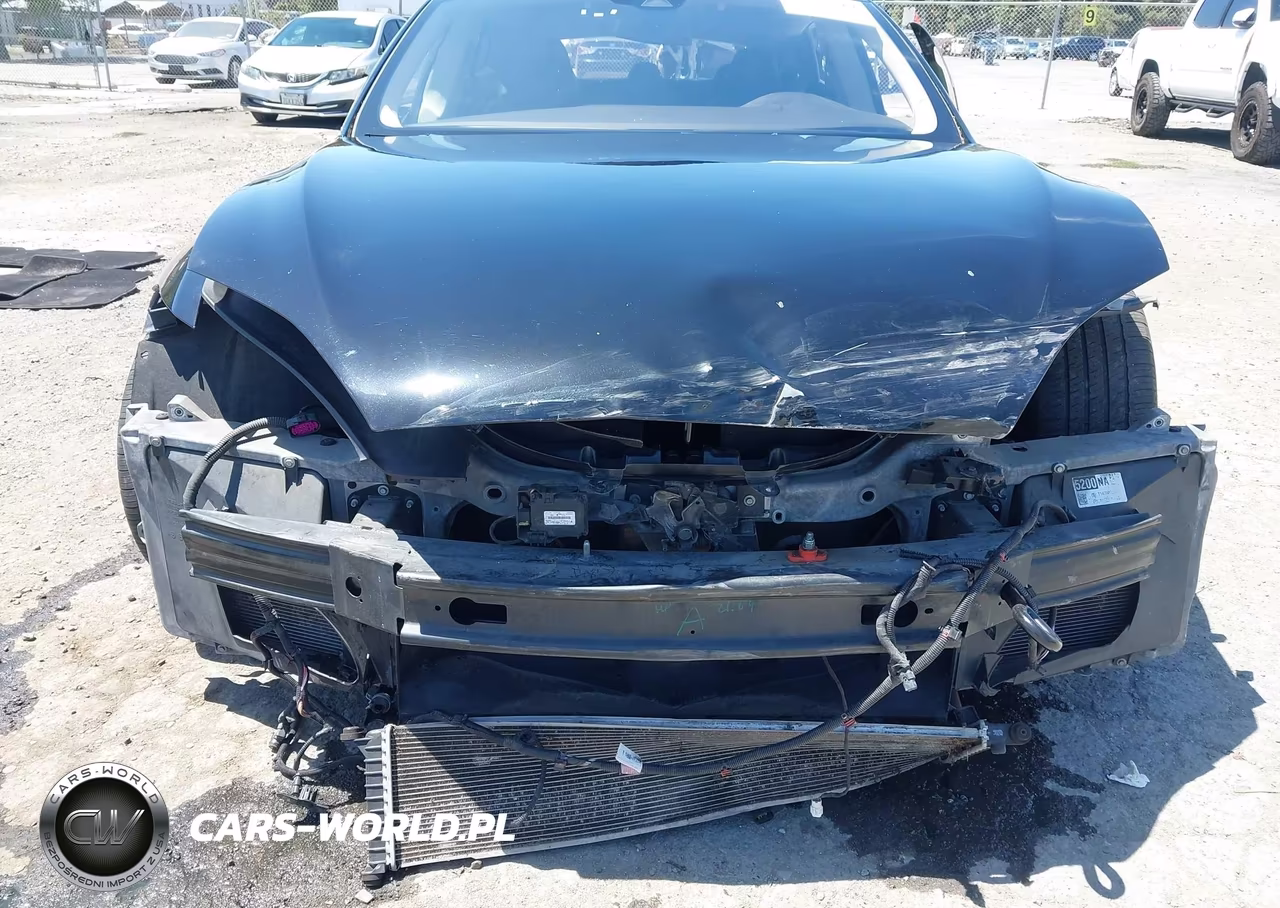 2014 Tesla Model S P85 VIN:5YJSA1H12EFP54115 - 6