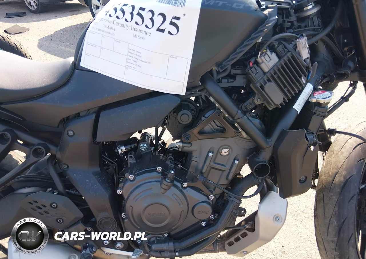 2025 Yamaha Mtn690 VIN:JYARM48E3SA001672 - 8