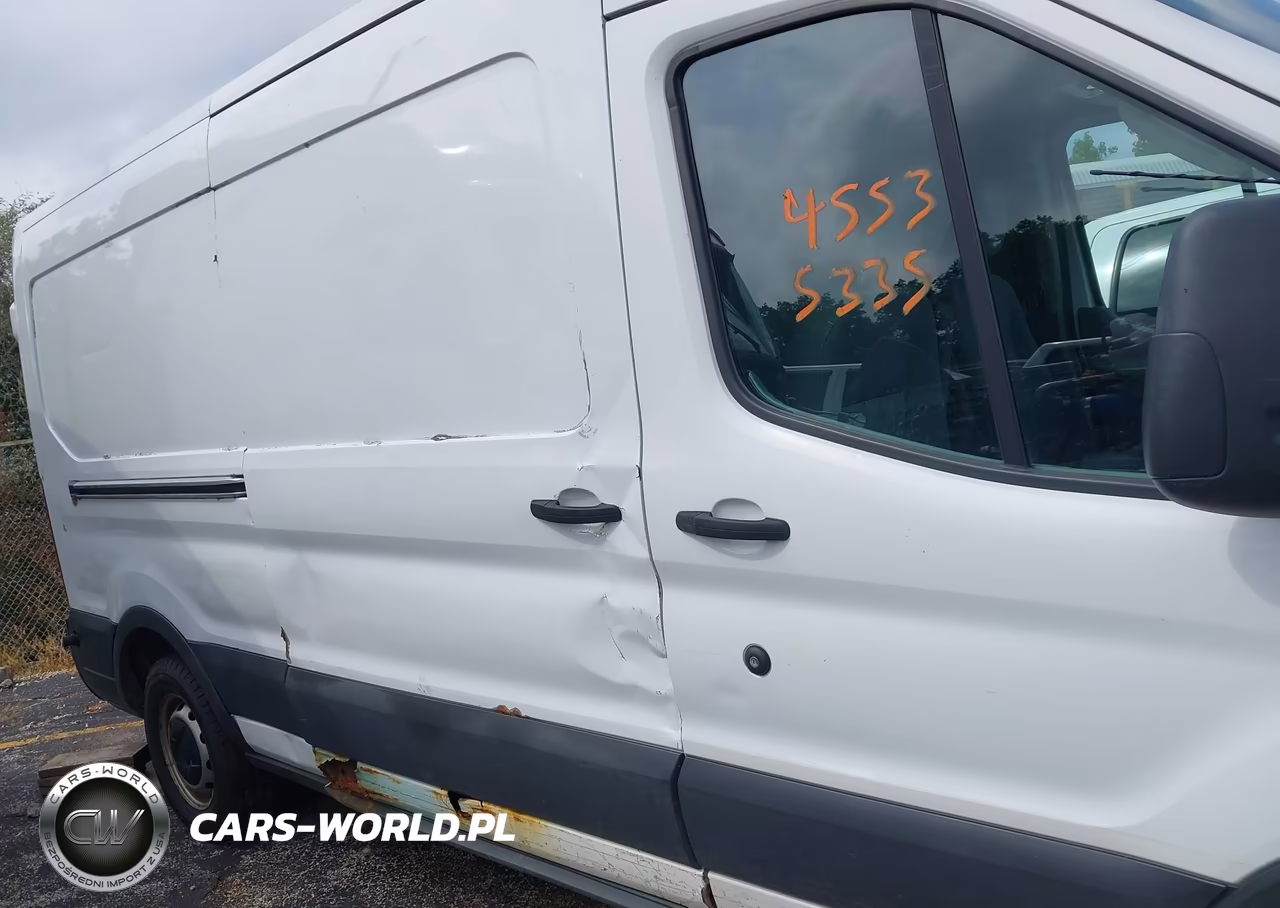 2015 Ford Transit-250 VIN:1FTNR2CM0FKB10629 - 13