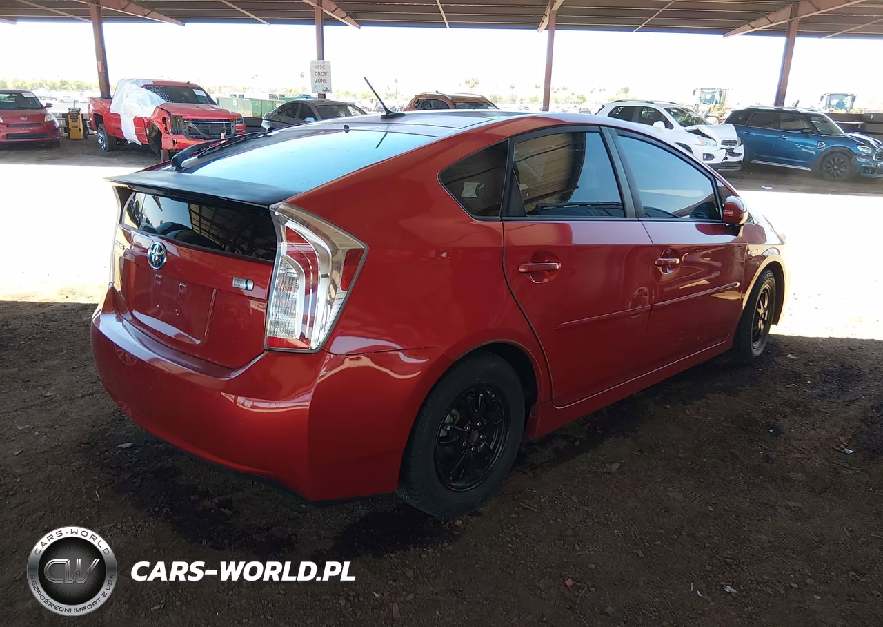 2012 Toyota Prius Three VIN:JTDKN3DU5C1492175 - 4