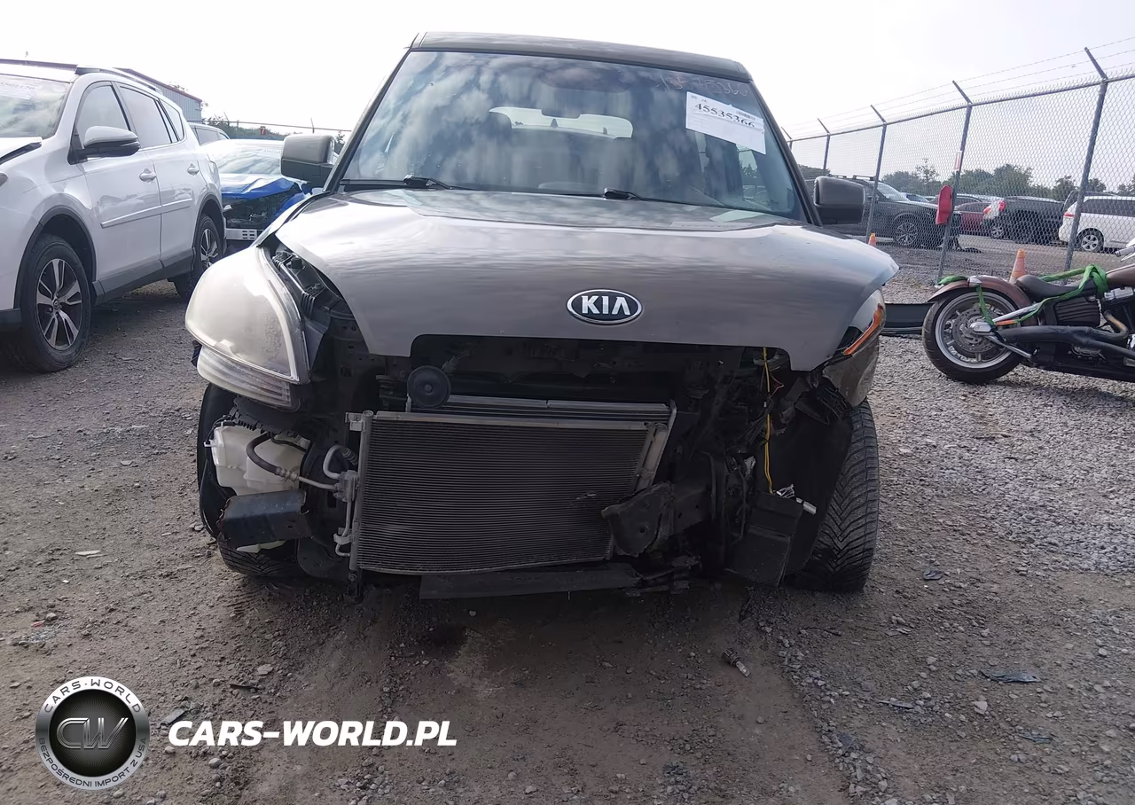 2013 Kia Soul VIN:KNDJT2A52D7550699 - 13