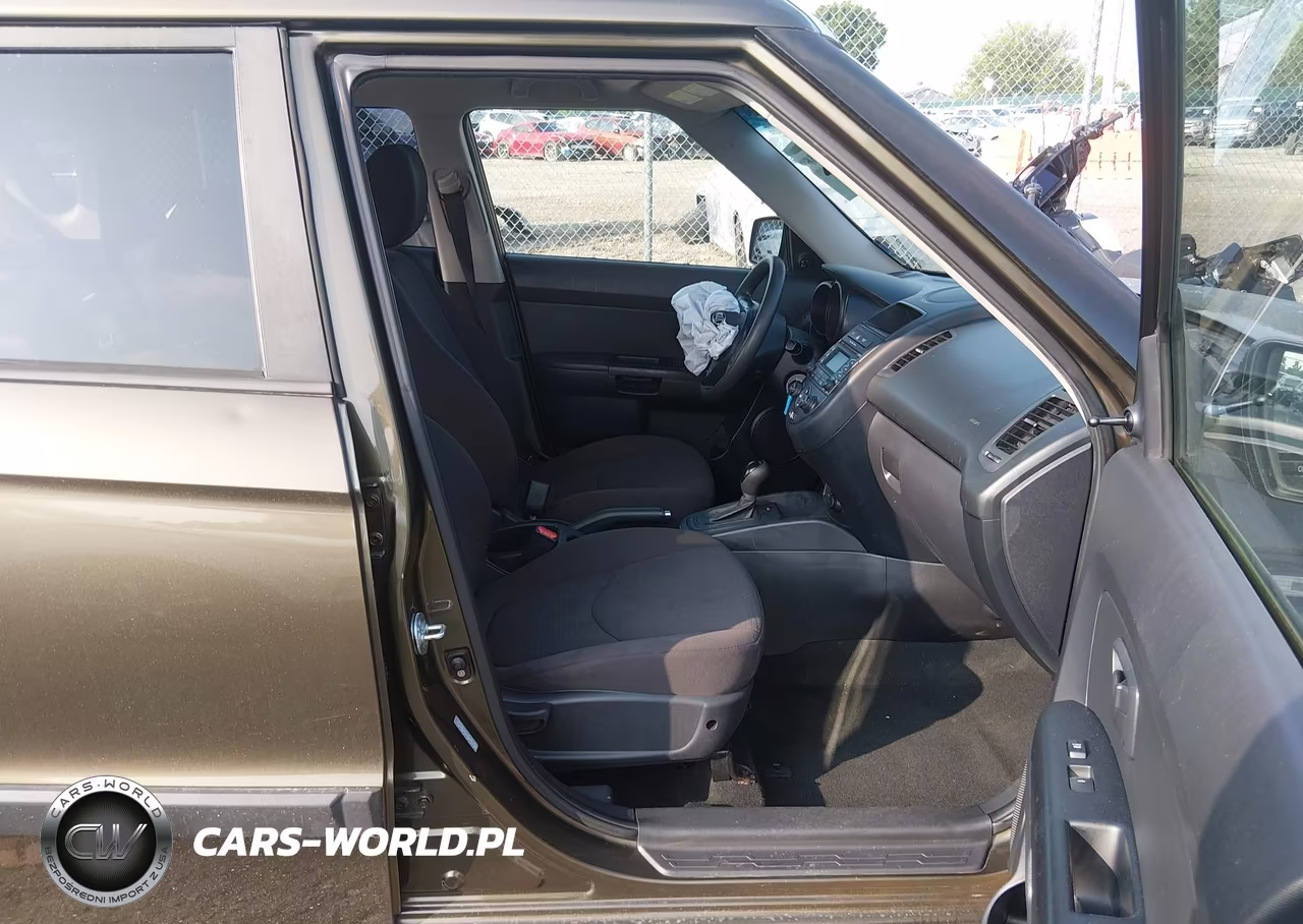 2013 Kia Soul VIN:KNDJT2A52D7550699 - 5