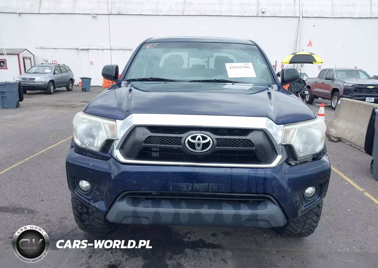 2013 Toyota Tacoma Base V6 VIN:3TMLU4EN4DM111036 - 12
