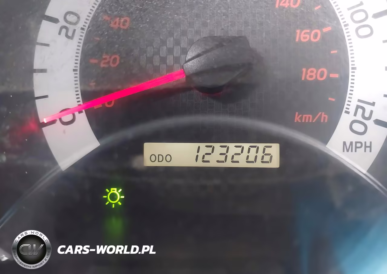 2013 Toyota Tacoma Base V6 VIN:3TMLU4EN4DM111036 - 15