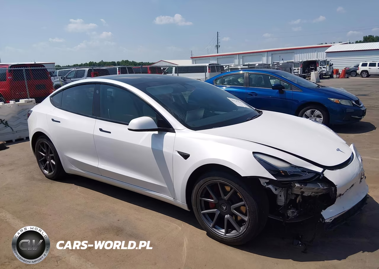 2021 Tesla Model 3 Standard Range Plus Rear-Wheel Drive – zdjęcie 1 z 18
