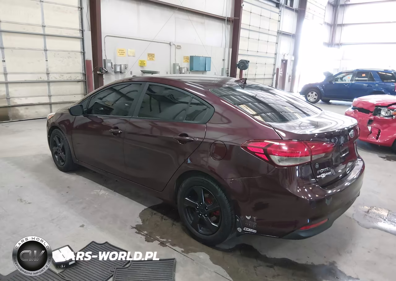2018 Kia Forte Lx VIN:3KPFK4A71JE274369 - 3