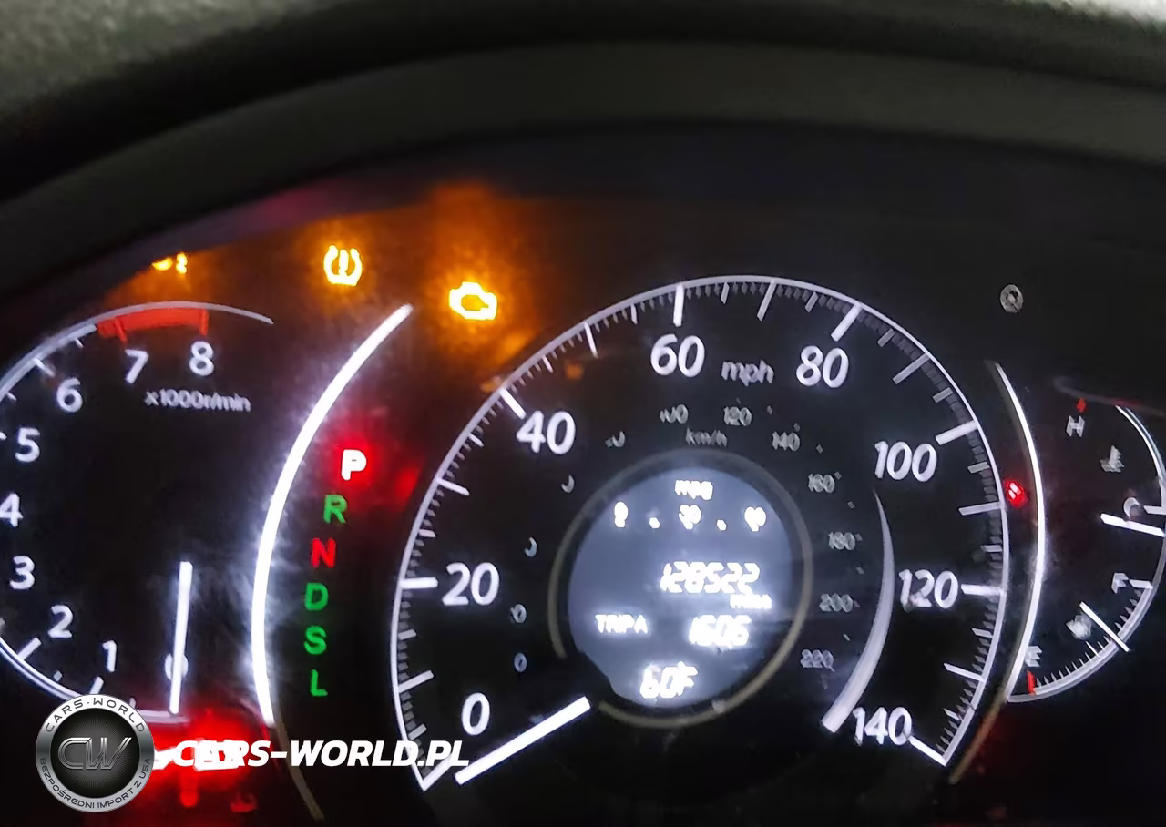 2016 Honda Cr-V Se VIN:2HKRM3H44GH531865 - 16