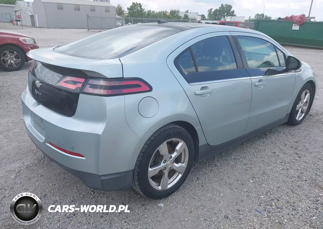 2011 Chevrolet Volt VIN:1G1RD6E46BU100053 - 4