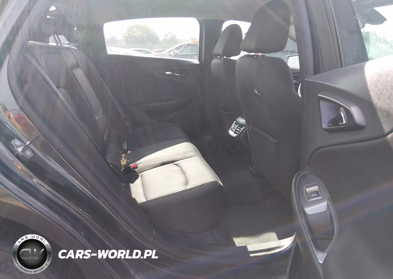 2018 Chevrolet Malibu Lt VIN:1G1ZD5ST0JF254363 - 8