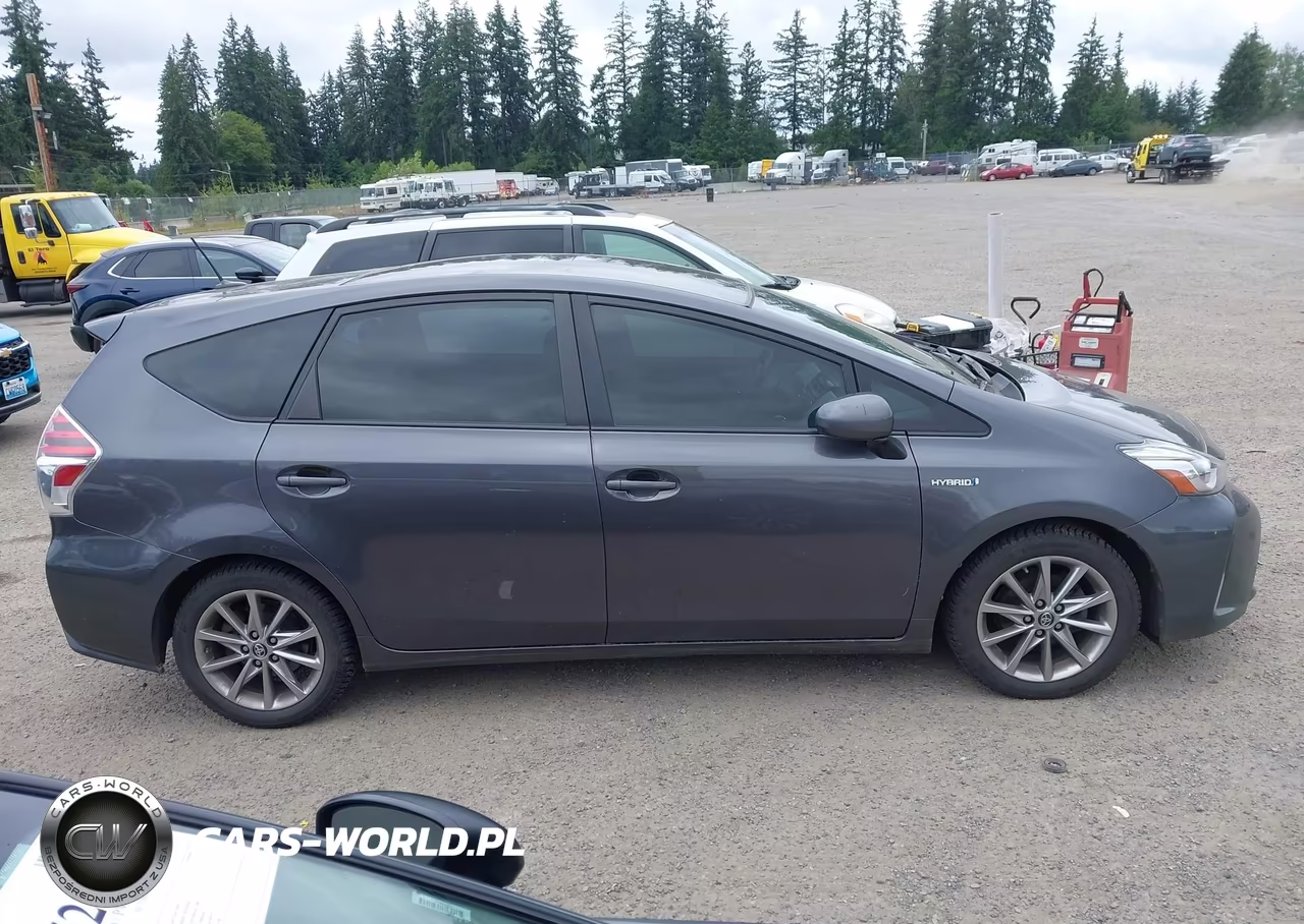 2015 Toyota Prius V Five VIN:JTDZN3EU4FJ027274 - 13