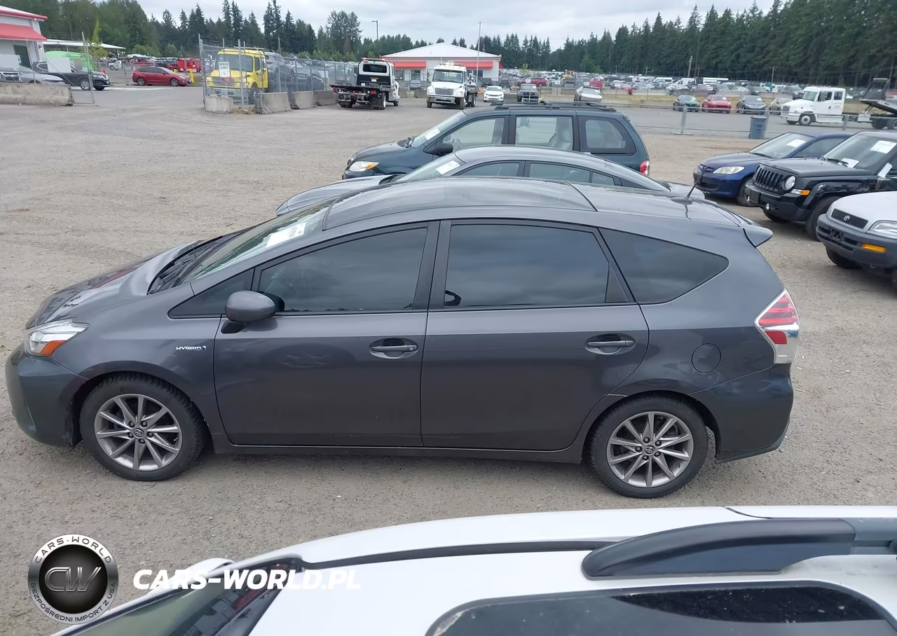 2015 Toyota Prius V Five VIN:JTDZN3EU4FJ027274 - 14