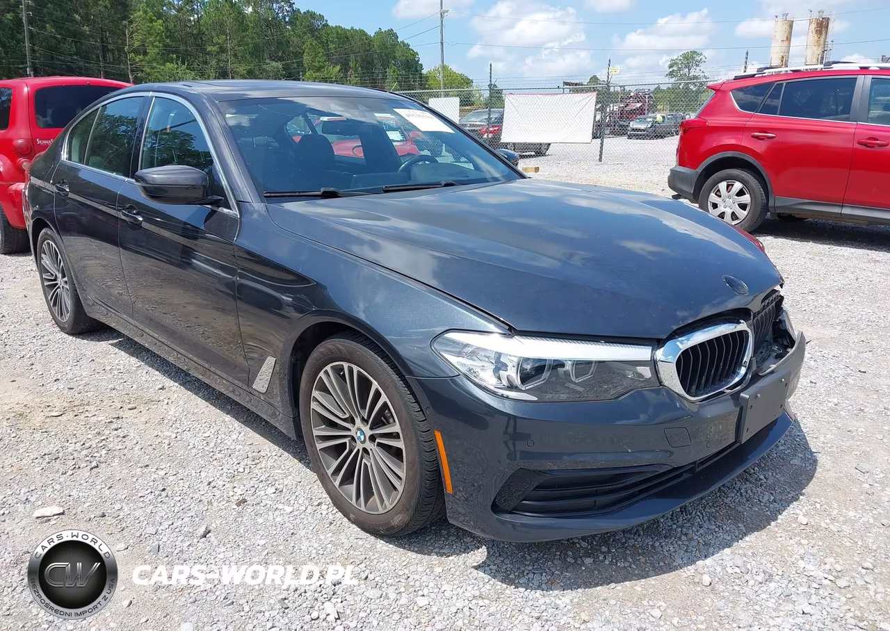 2019 BMW 5 Series 530I xDrive – zdjęcie 1 z 16
