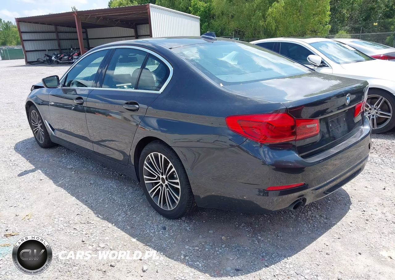 2019 BMW 5 Series 530I xDrive VIN:WBAJA7C56KG912365 - 3