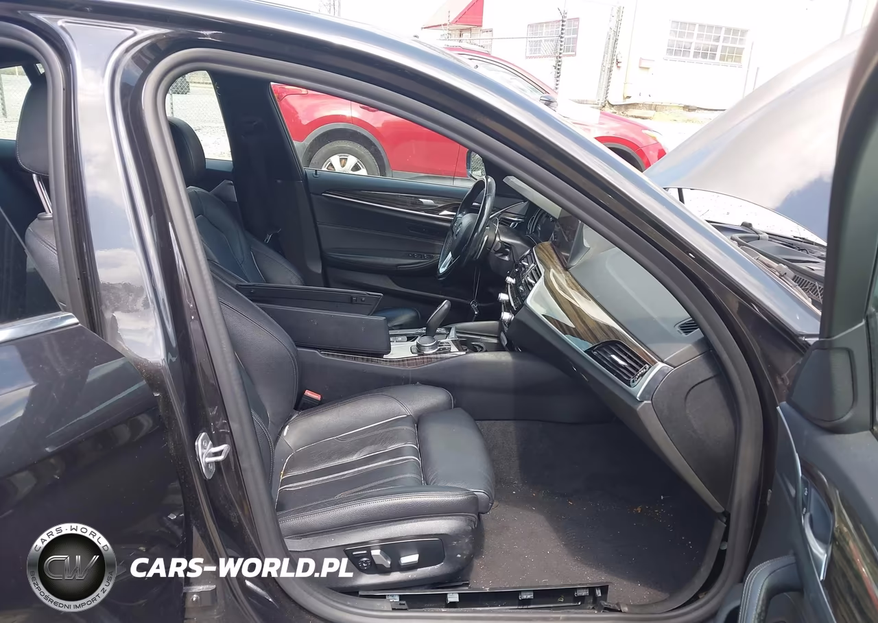 2019 BMW 5 Series 530I xDrive VIN:WBAJA7C56KG912365 - 5