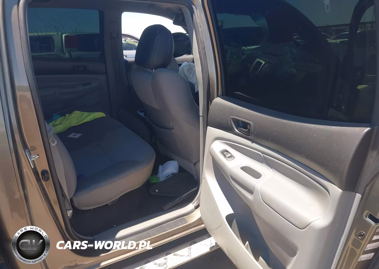 2012 Toyota Tacoma Prerunner V6 VIN:3TMJU4GN8CM132572 - 8