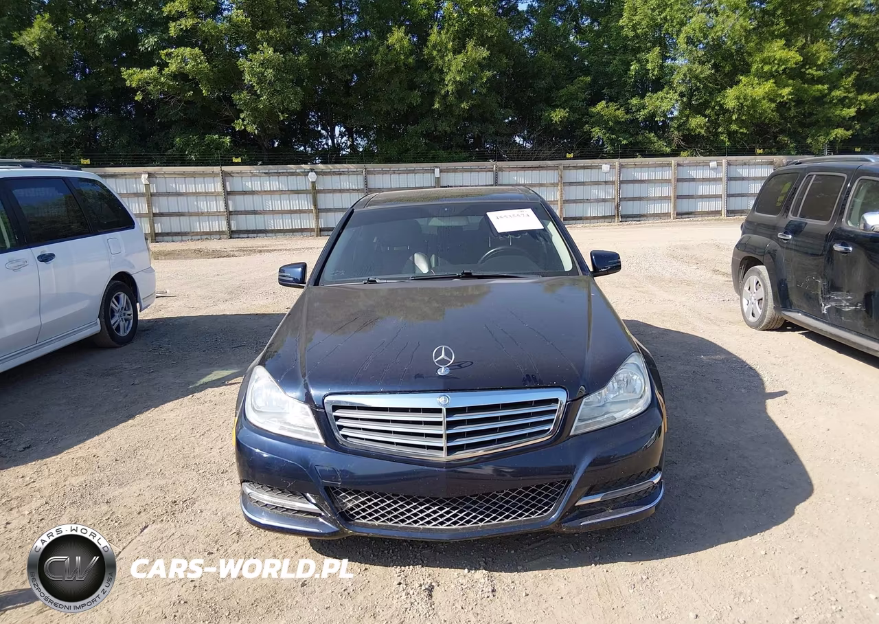 2014 Mercedes-Benz C 300 Luxury 4Matic VIN:WDDGF8AB3ER307215 - 12