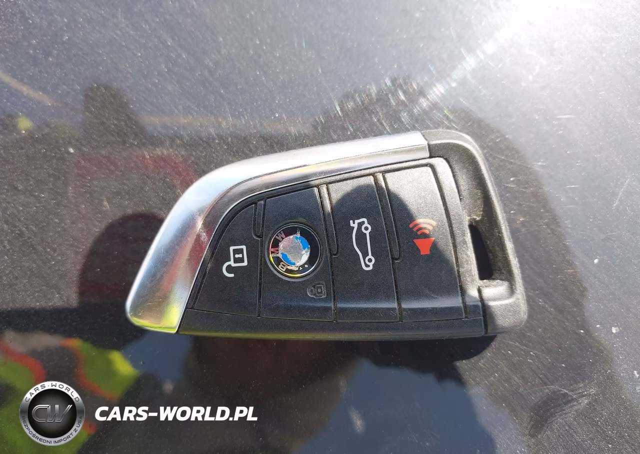 2022 BMW 530E VIN:WBA13AG03NCK10876 - 11