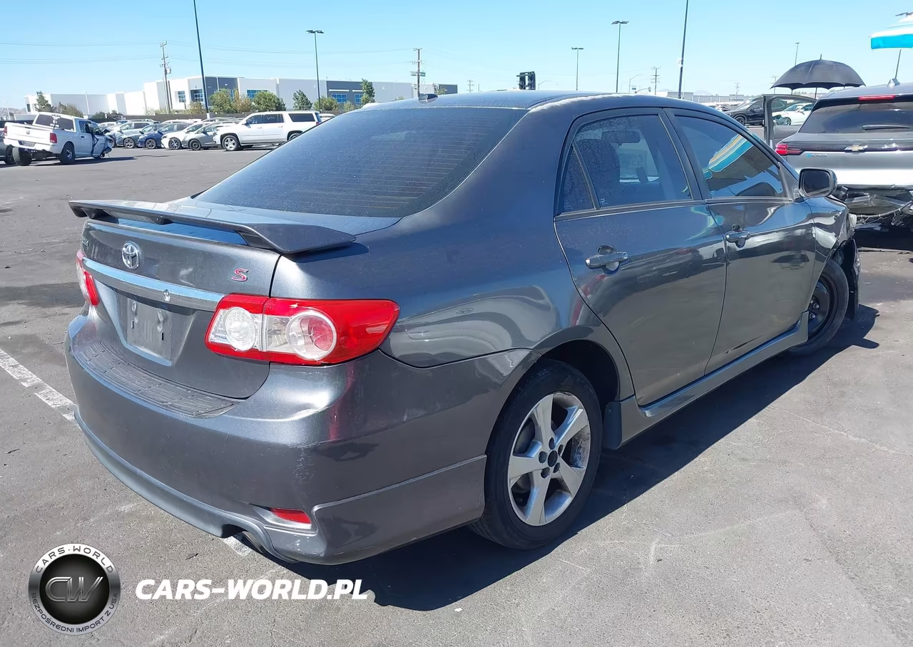 2011 Toyota Corolla S VIN:2T1BU4EE1BC657410 - 4