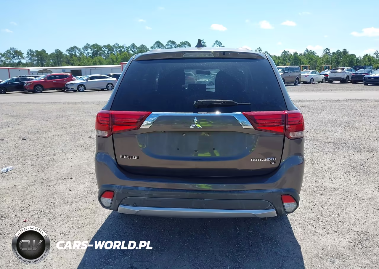 2017 Mitsubishi Outlander Se-Sel VIN:JA4AZ3A3XHZ037692 - 16
