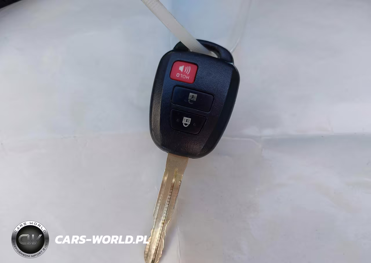 2014 Toyota Prius C One VIN:JTDKDTB35E1565819 - 11