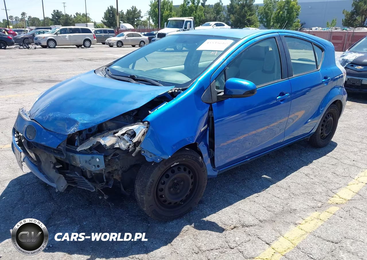 2014 Toyota Prius C One VIN:JTDKDTB35E1565819 - 2