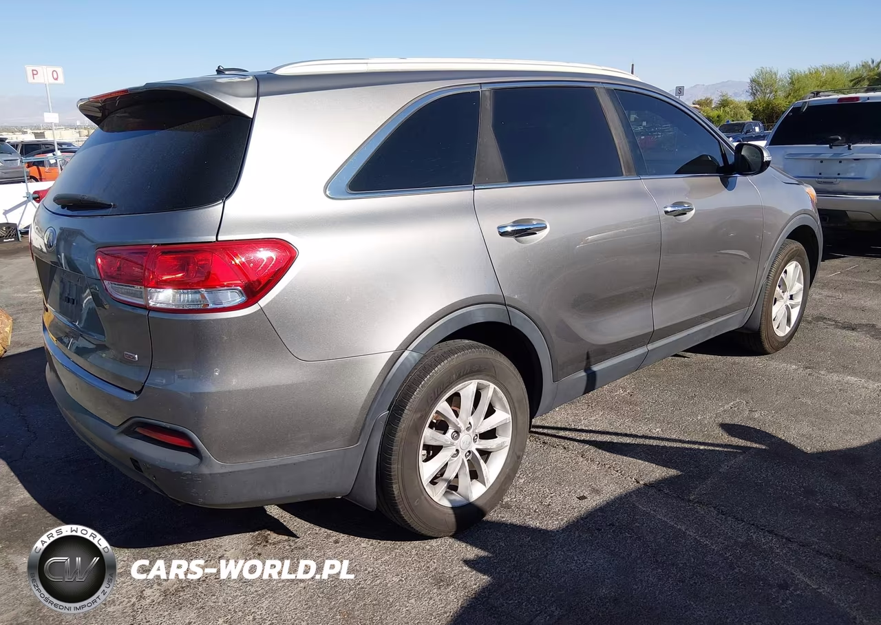 2016 Kia Sorento 2.4L Lx VIN:5XYPG4A37GG170483 - 4