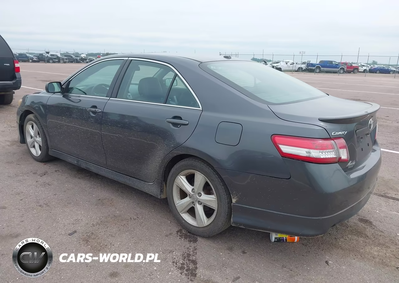 2010 Toyota Camry Se VIN:4T1BF3EK5AU016624 - 3