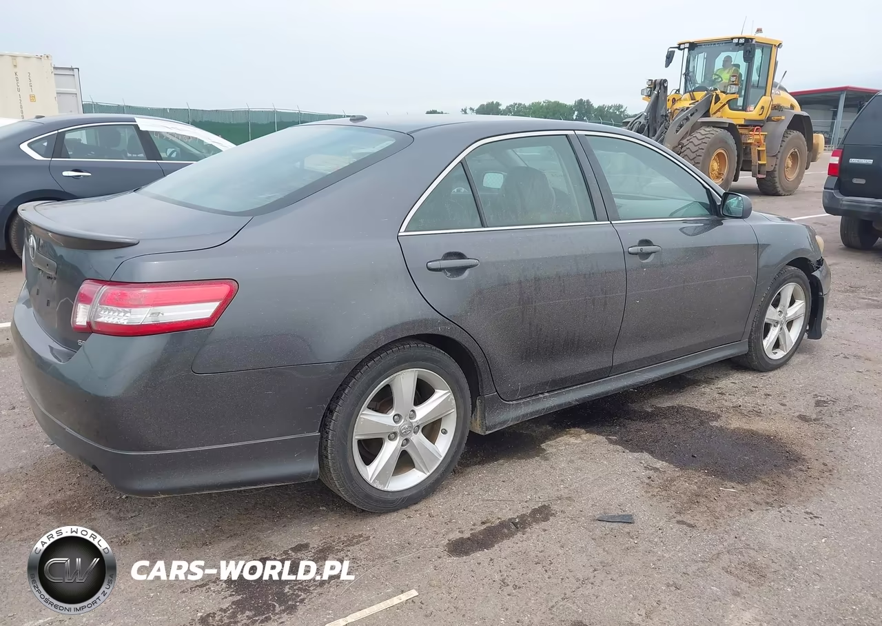 2010 Toyota Camry Se VIN:4T1BF3EK5AU016624 - 4