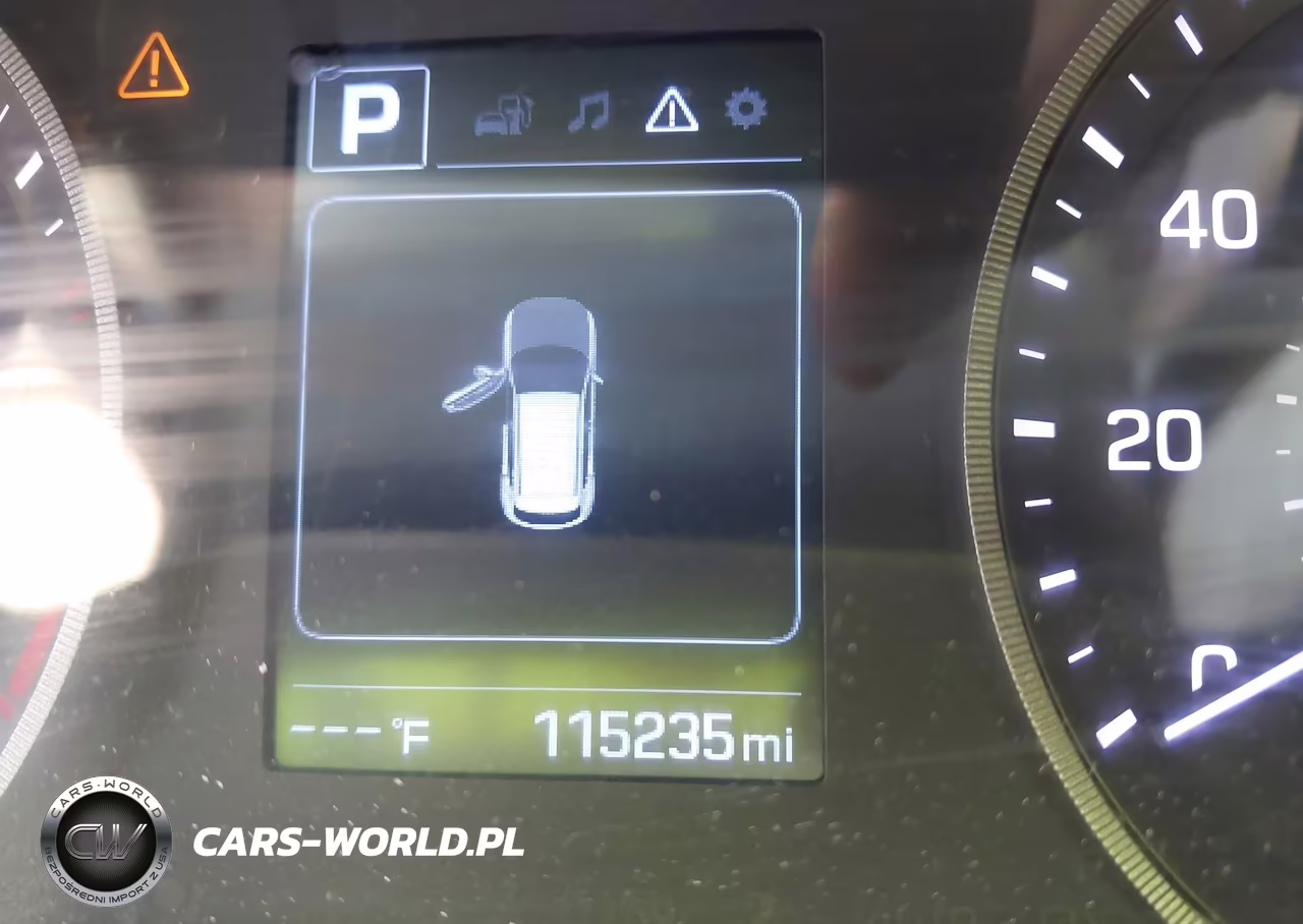 2016 Hyundai Tucson Sport VIN:KM8J3CA23GU189271 - 15