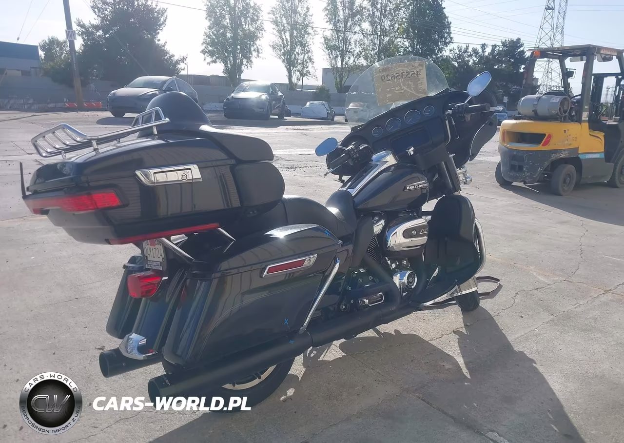 2019 Harley-Davidson Flhtcu VIN:1HD1FCC31KB676151 - 11
