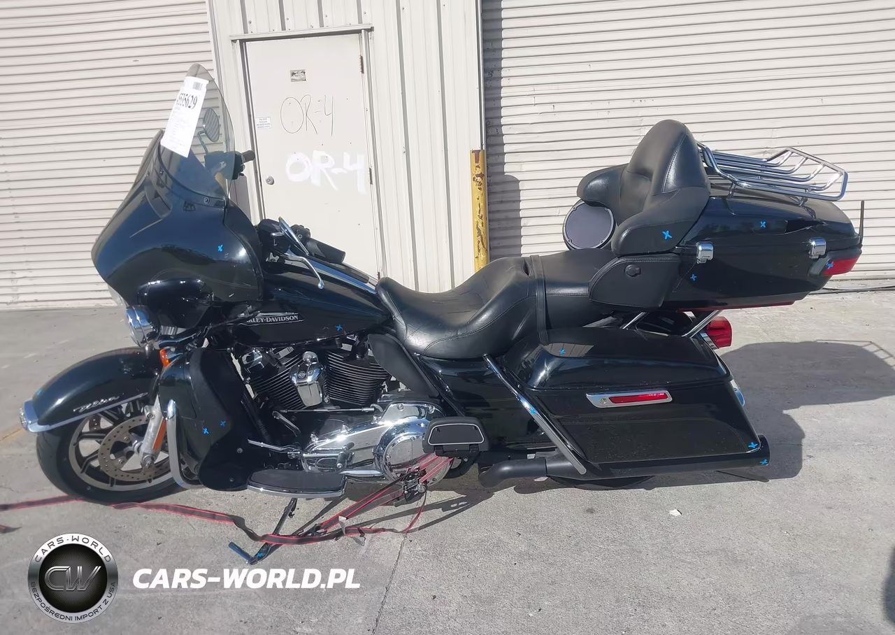 2019 Harley-Davidson Flhtcu VIN:1HD1FCC31KB676151 - 12