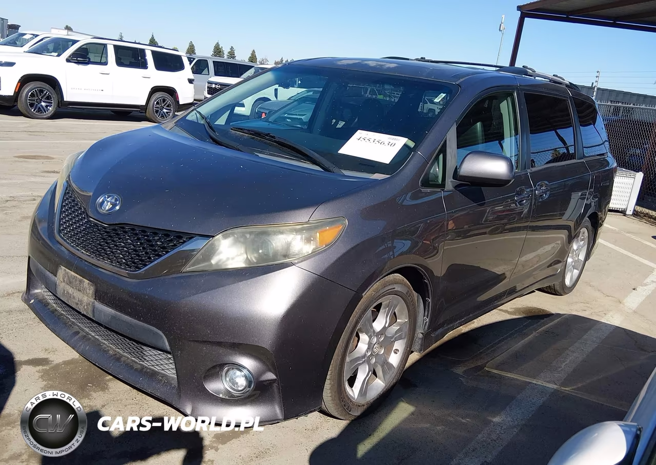 2011 Toyota Sienna Se VIN:5TDXK3DC9BS035618 - 2