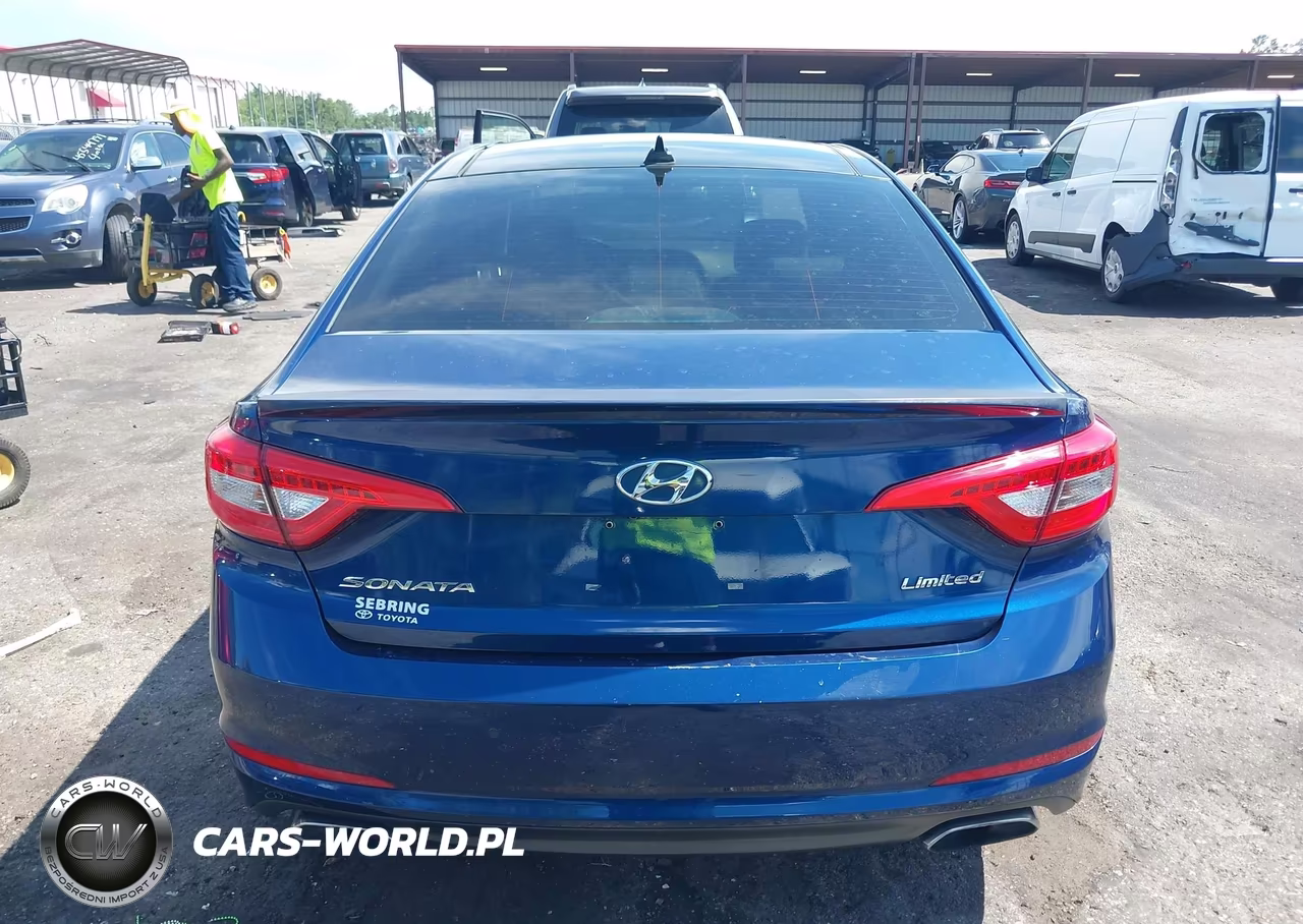 2015 Hyundai Sonata Limited VIN:5NPE34AF9FH150885 - 16