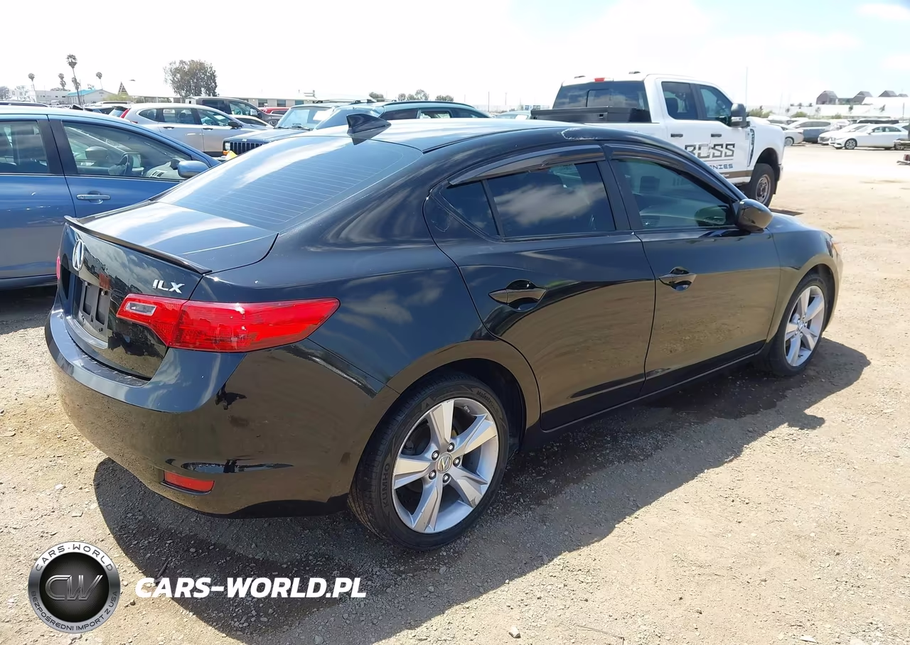 2013 Acura Ilx 2.0L VIN:19VDE1F53DE013701 - 4