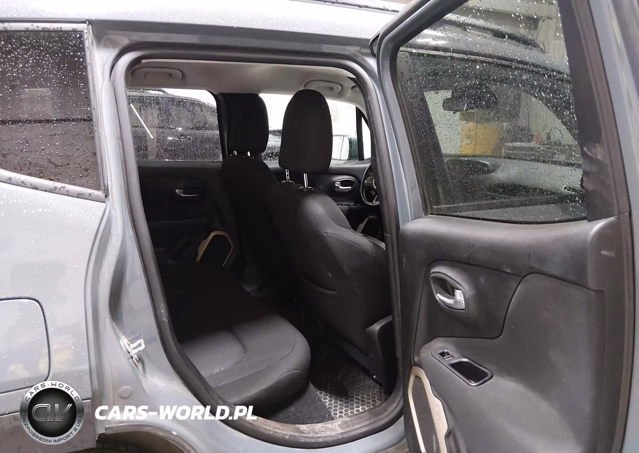 2017 Jeep Renegade Latitude VIN:ZACCJBBB5HPG02726 - 8