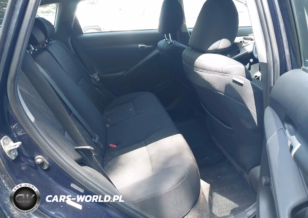 2010 Pontiac Vibe VIN:5Y2SL6E84AZ401792 - 8