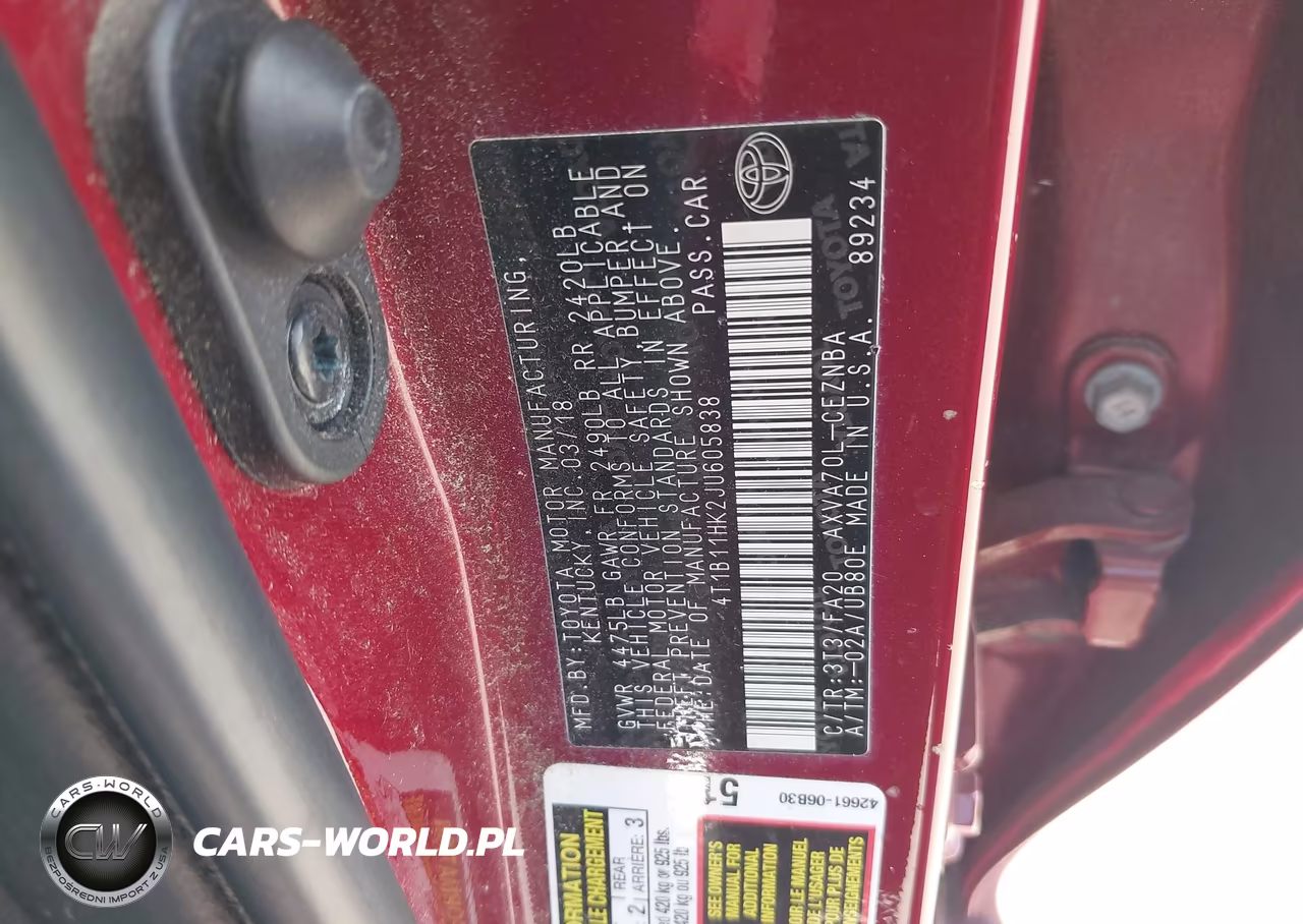 2018 Toyota Camry Le VIN:4T1B11HK2JU605838 - 9