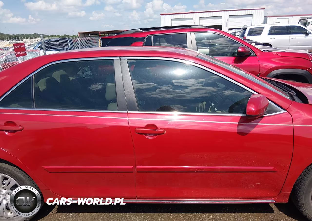 2013 Toyota Camry Le VIN:4T4BF1FK3DR328051 - 14