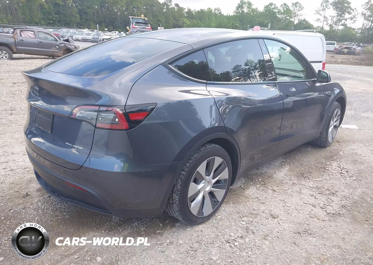 2023 Tesla Model Y Awd-Long Range Dual Motor All-Wheel Drive VIN:7SAYGAEE9PF788283 - 4