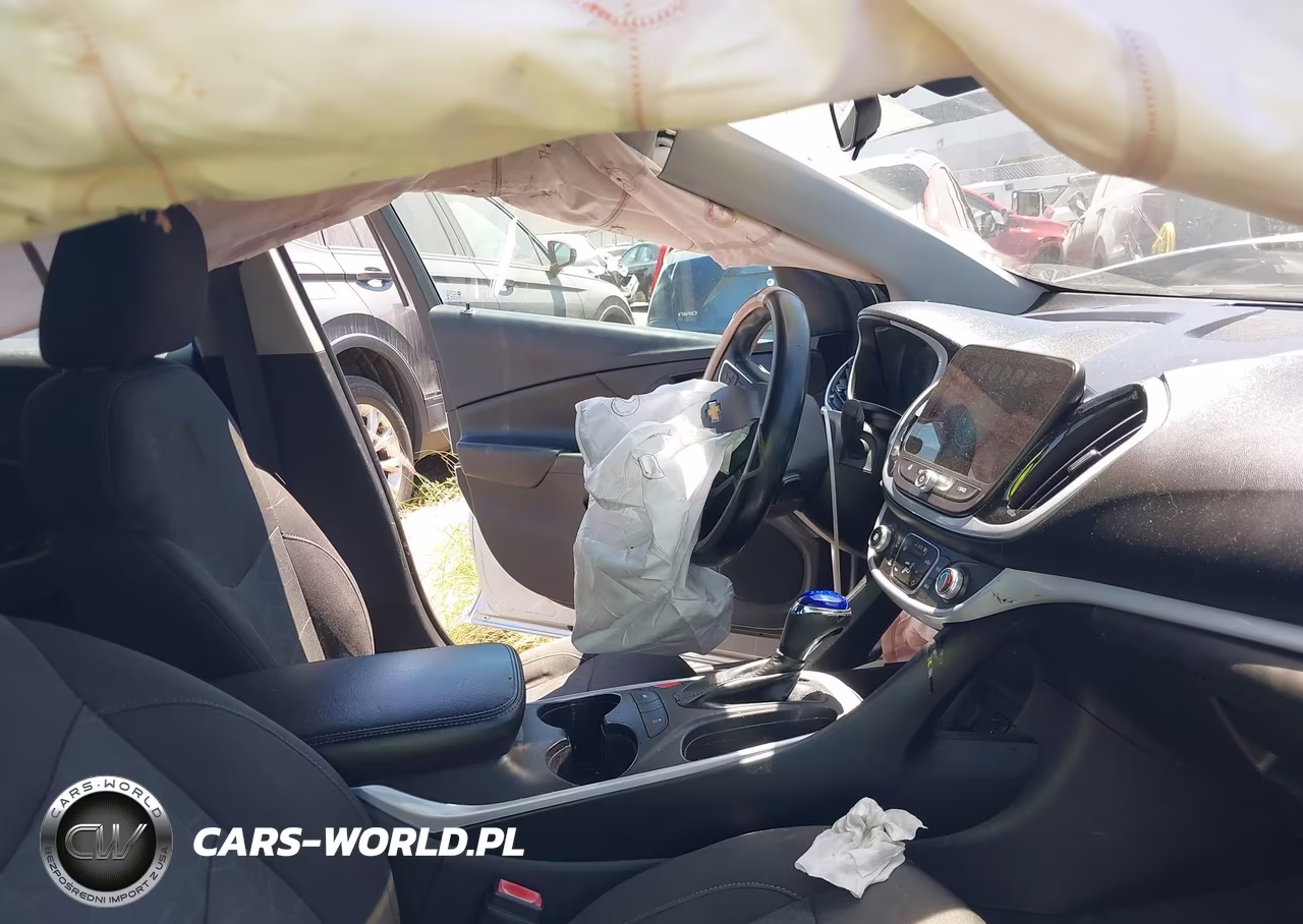 2018 Chevrolet Volt Lt VIN:1G1RC6S5XJU128789 - 5