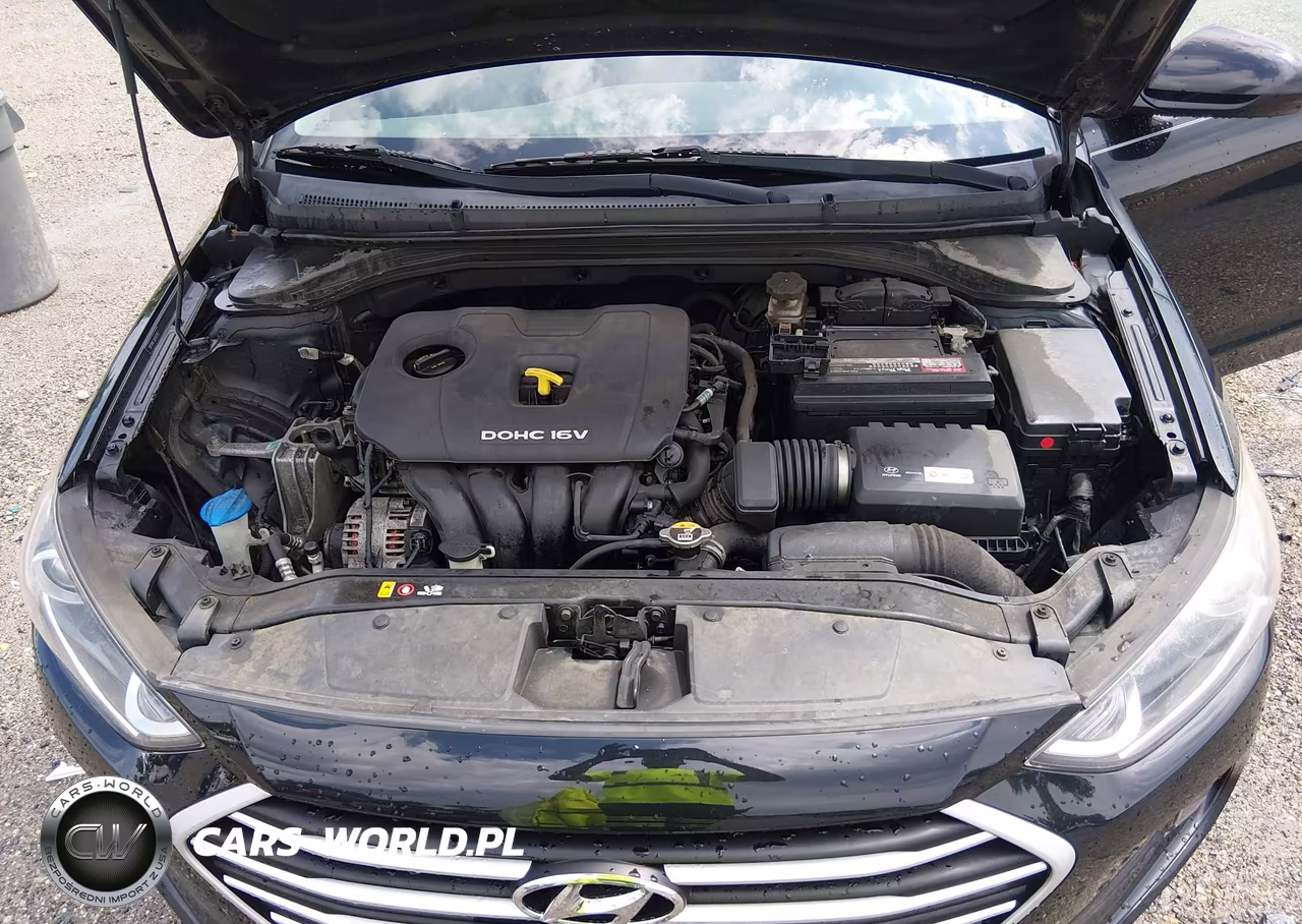 2018 Hyundai Elantra Value Edition VIN:5NPD84LF3JH362457 - 10