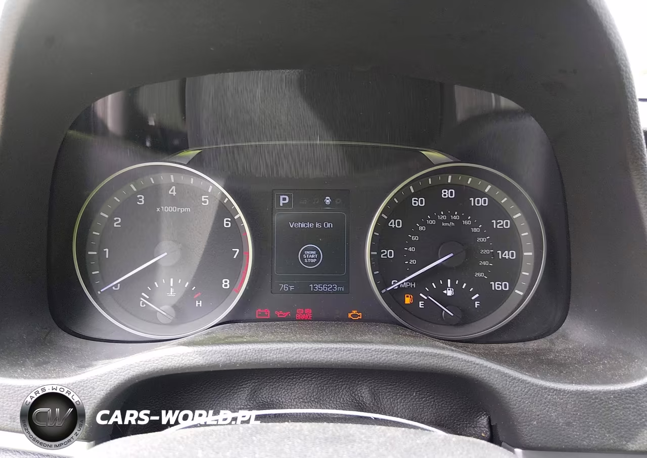 2018 Hyundai Elantra Value Edition VIN:5NPD84LF3JH362457 - 7