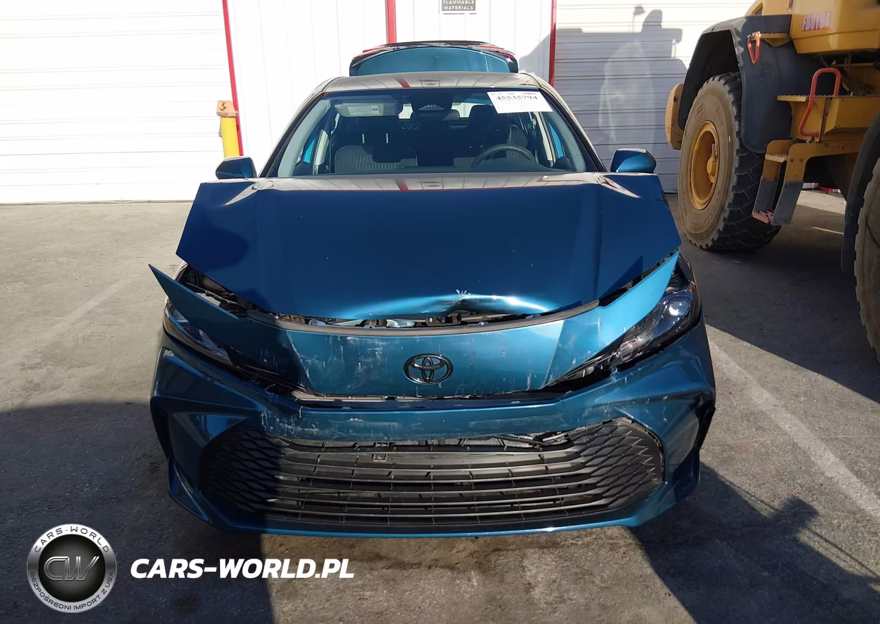 2025 Toyota Camry Le VIN:4T1DAACK7SU169649 - 13