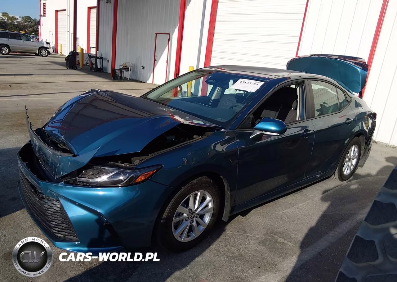 2025 Toyota Camry Le VIN:4T1DAACK7SU169649 - 15