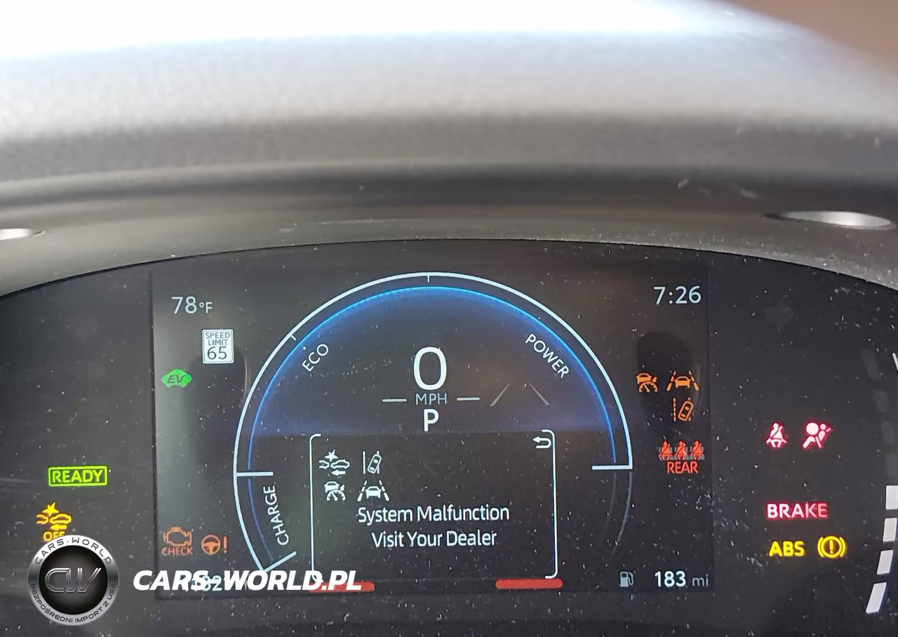 2025 Toyota Camry Le VIN:4T1DAACK7SU169649 - 16