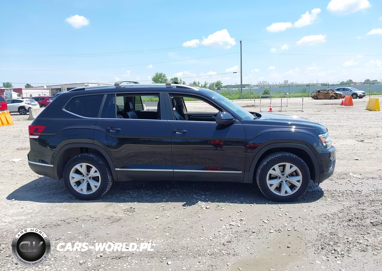 2018 Volkswagen Atlas 3.6L V6 Sel VIN:1V2MR2CA2JC594273 - 13